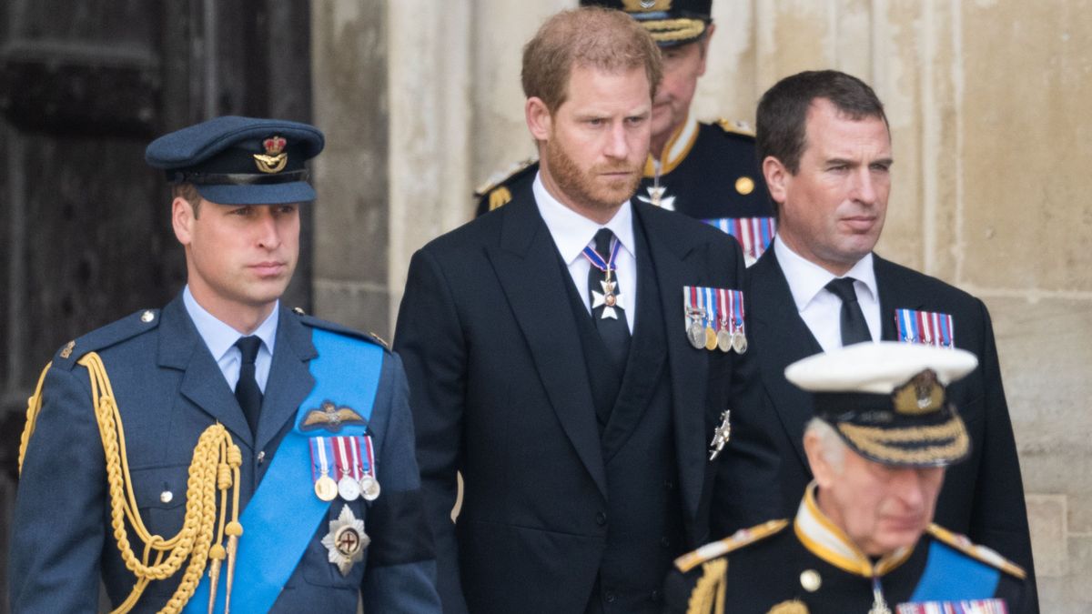 Így készül a brit királyi család Peter Phillips esküvőjére