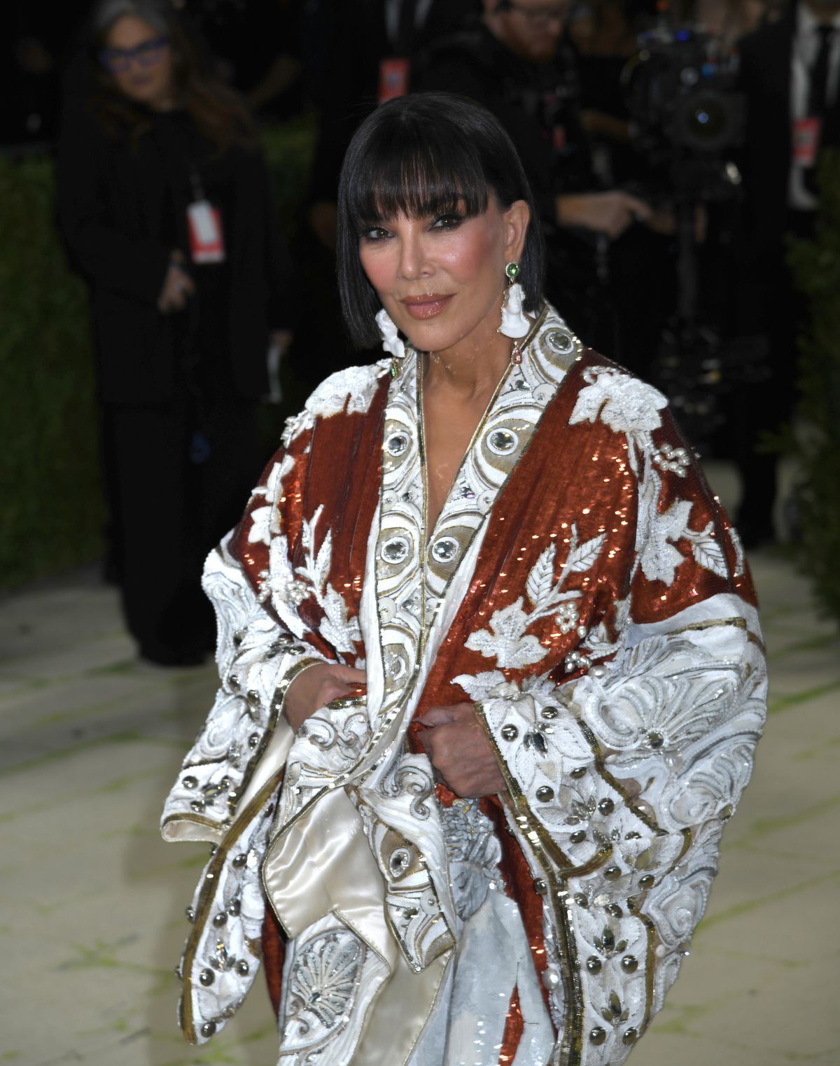 Kris Jenner japán bob frizura