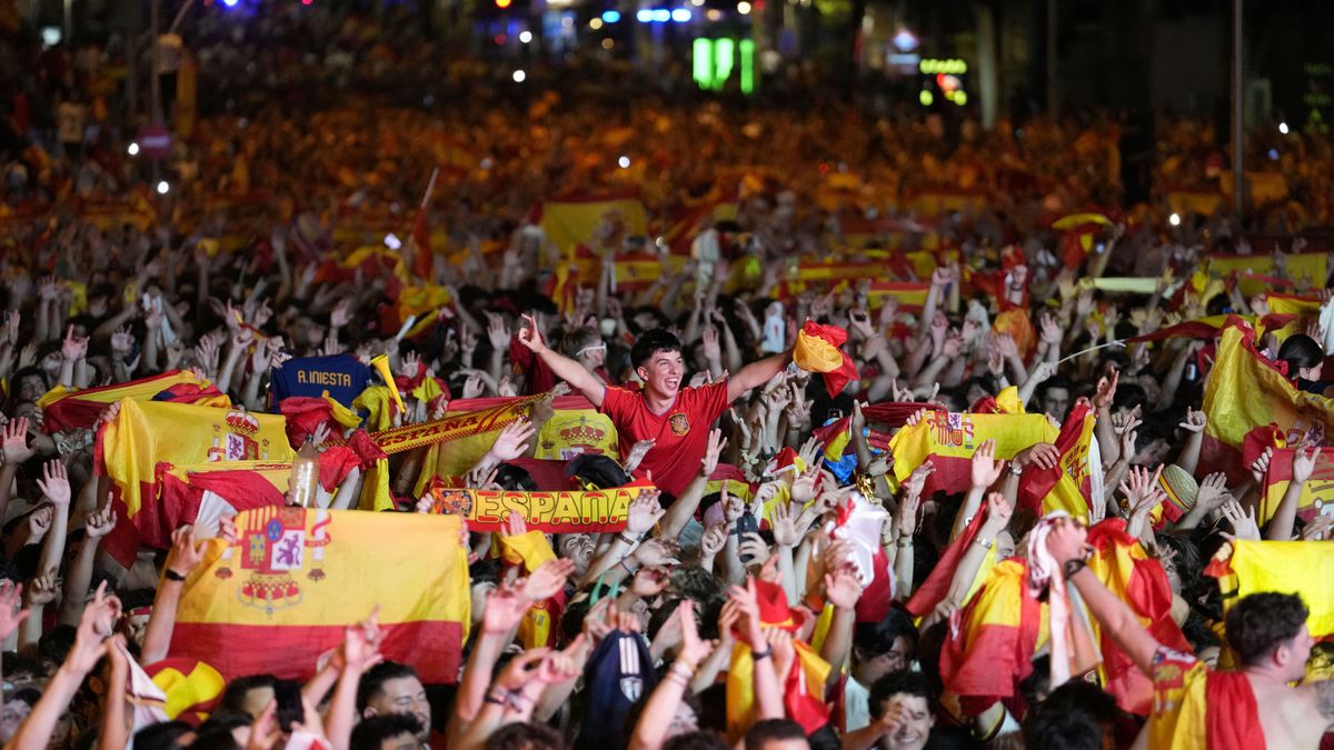 A vb-döntő után tömegek vonultak az utcára Madridban is