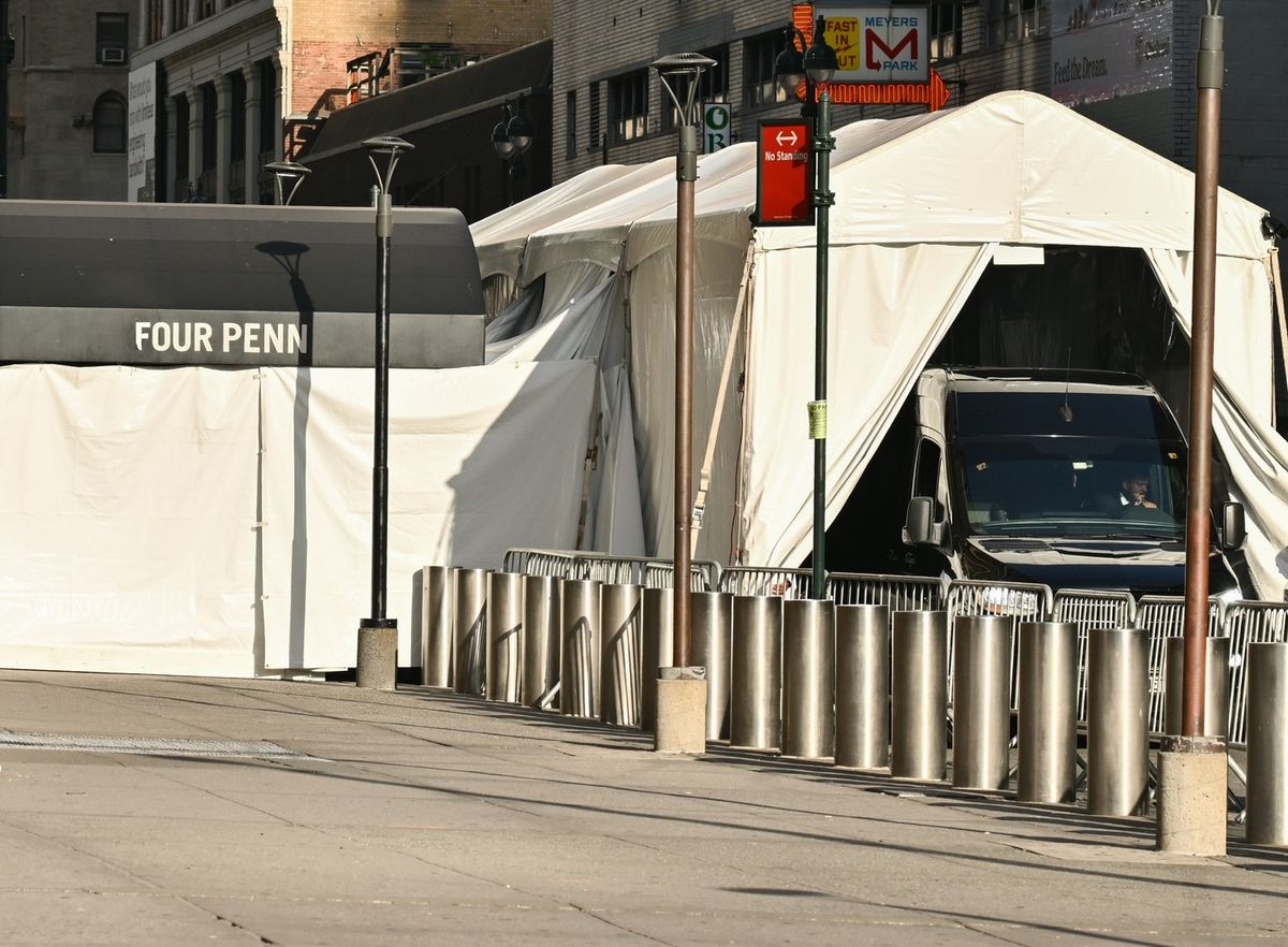A limousine is seen after dropping off guests at Madison Square Garden ahead of a reported wedding between singer Taylor Swift and National Football League player Travis Kelce on on Thursday, July 2, 2026, in New York.,Image: 1114062301, License: Rights-managed, Restrictions: This content is intended for editorial use only. For other uses, additional clearances may be required., Model Release: no , Pictured: Taylor Swift,Travis Kelce
