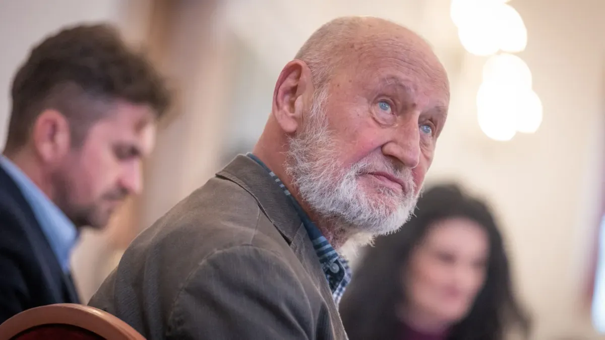 Reviczky Gábort ismét megoperálták