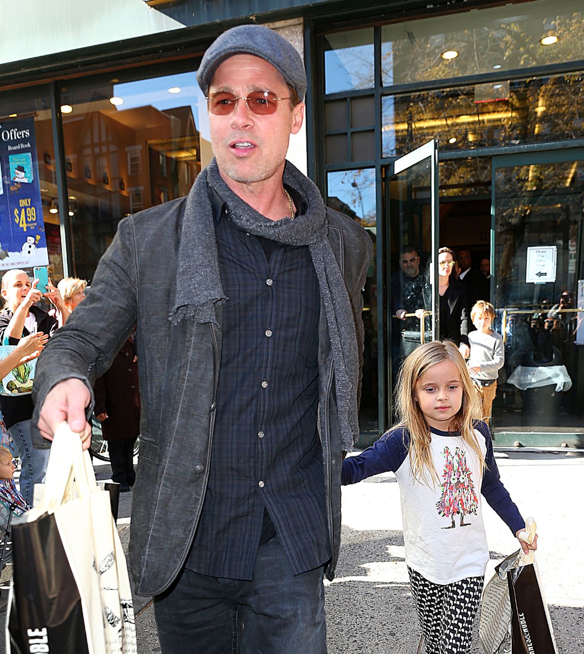 Brad Pitt lánya, Vivienne és a színész 2015-ben