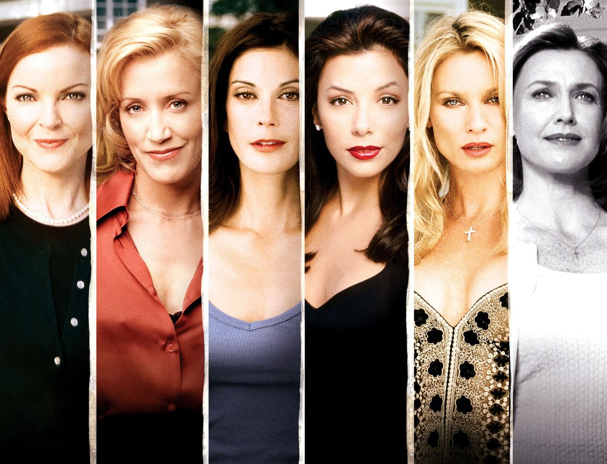 Desperate Housewives (Série TV)
Année : 2004-...
Marcia Cross, Felicity Huffman, Teri Hatcher, Eva Longoria, Nicollette Sheridan, Brenda Strong (Photo by Photo12.com - Collection Cinema / Photo12 via AFP)