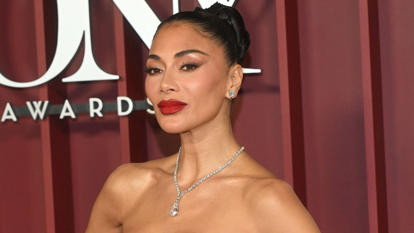 Nicole Scherzinger megmutatta, milyen volt kislányként.