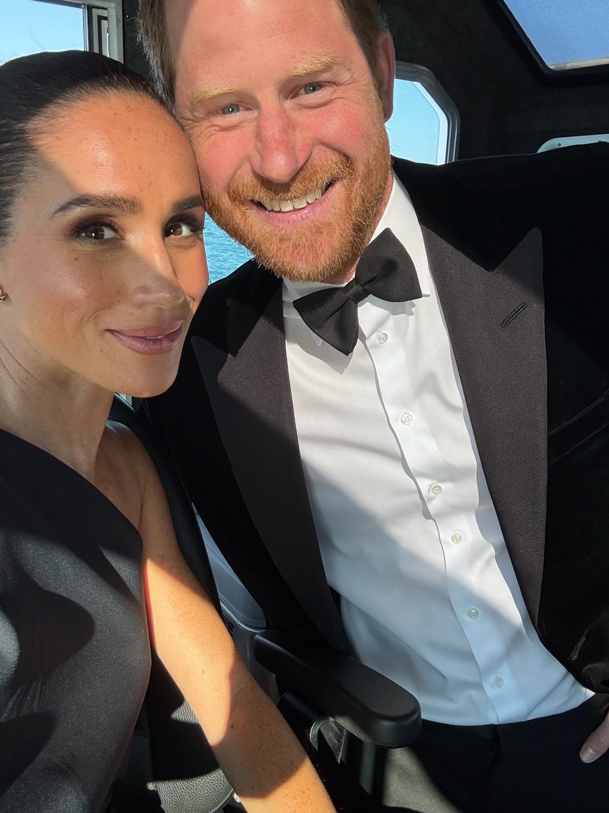 Harry herceg s Meghan Markle ezt a fotót posztolták a kanadai fogadásról