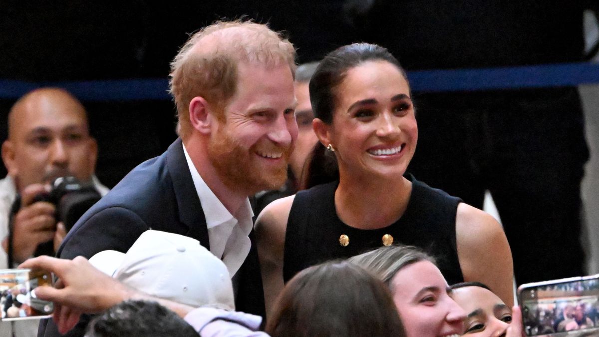 Harry herceg és Meghan Markle magánemberként térnek vissza Angliába