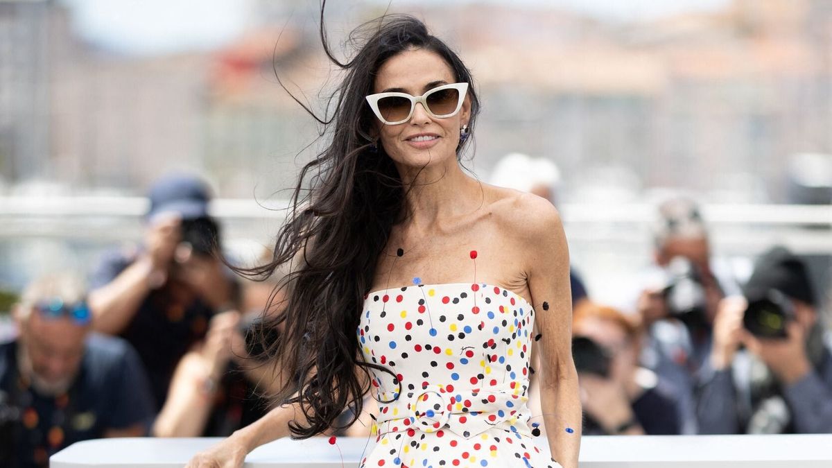 Demi Moore au photocall du jury lors du 79ème Festival International du Film de Cannes au Palais des Festivals à Cannes, France, le 12 mai 2026. © Javovides-Moreau/Bestimage Jury Members during the Jury photocall at the 79th annual Cannes Film Festival at Palais des Festivals on May 12, 2026 in Cannes, France.