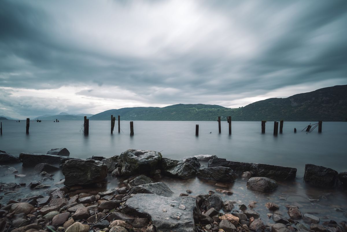A Loch Ness-i szörny rejtélye máig foglalkoztatja az embereket.