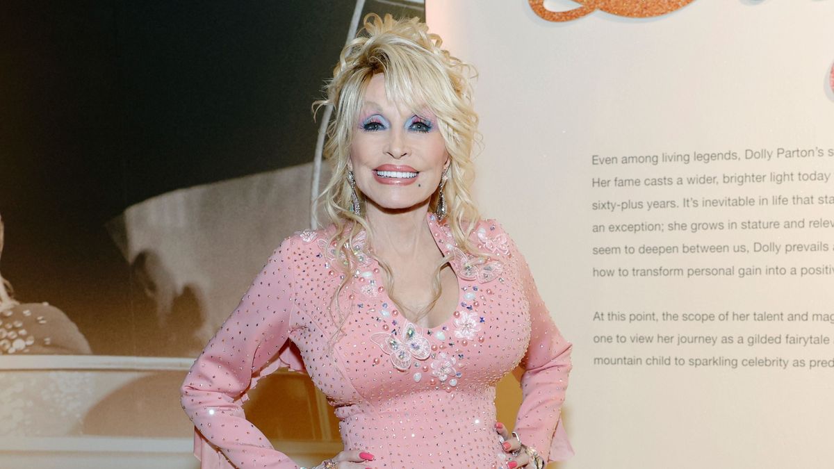 Meghalt Dolly Parton - AZ énekesnő 80 éves volt