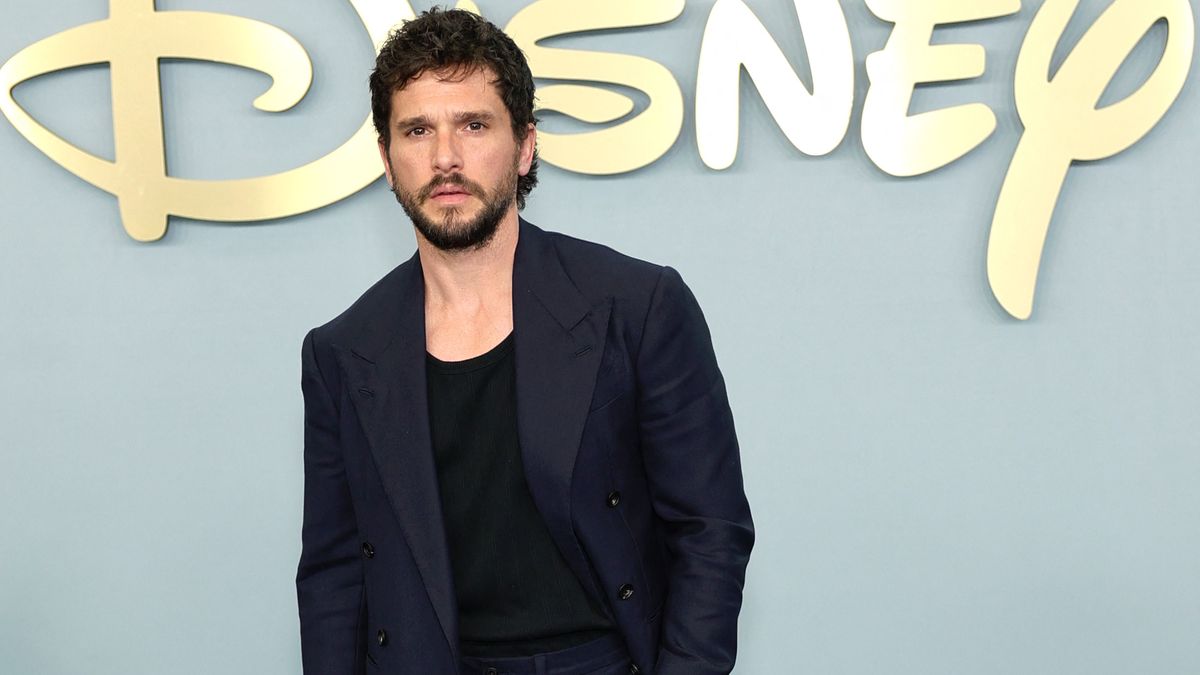 Kit Harington váltja Nicholas Hoult színészt a Harry Potter-sorozatban