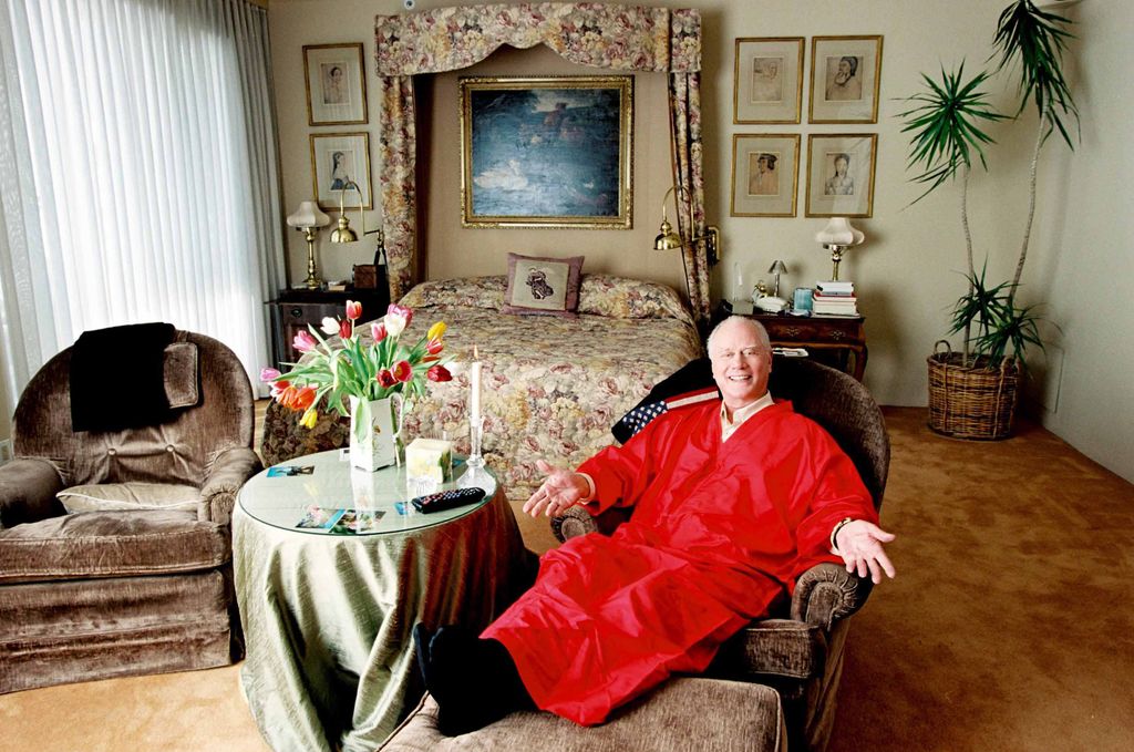 Larry Hagman színész otthonában.