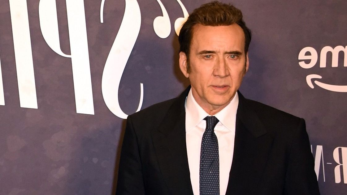 Nicolas Cage villája veszélyben van.