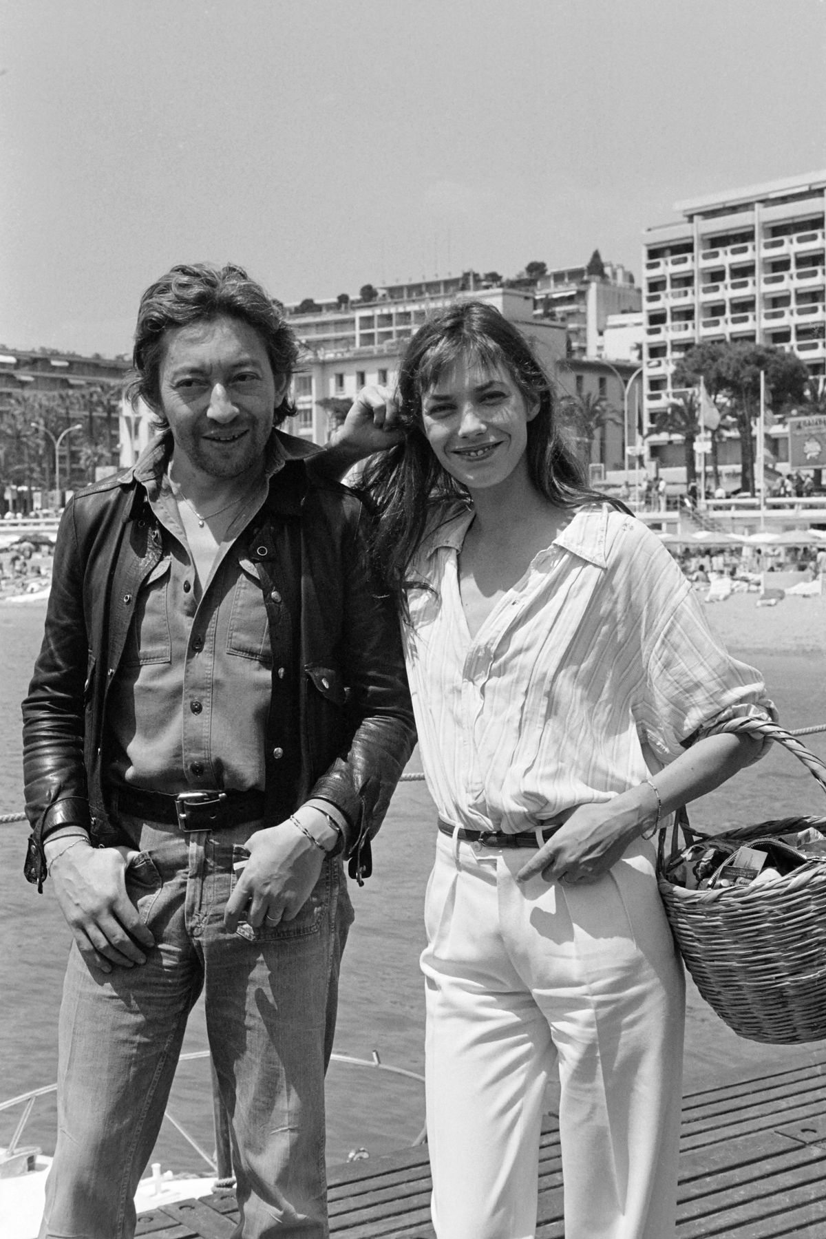 Serge Gainsbourg és Jane Birkin 1976-ban - A színésznő szettje ma is divatos