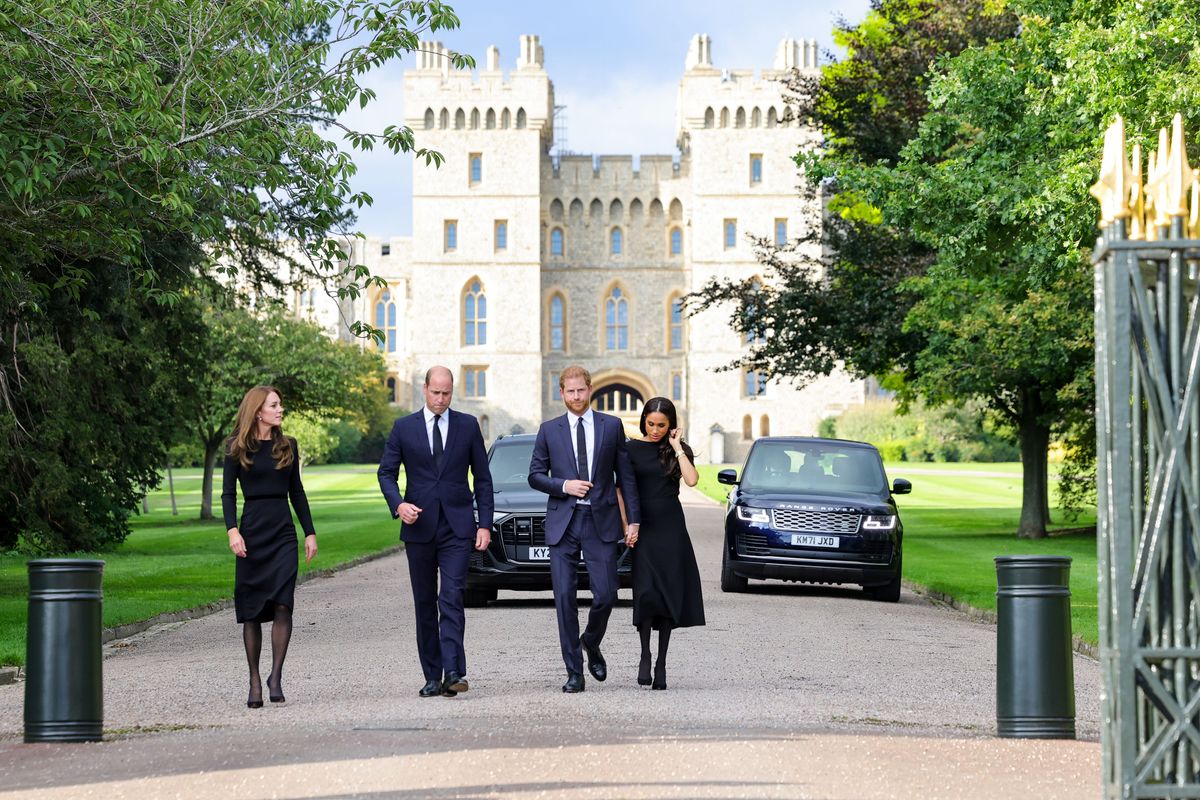 Nem mostanában látjuk így együtt Vilmos herceget, Harry herceget, Katalin hercegnőt és Meghan Markle-t. 