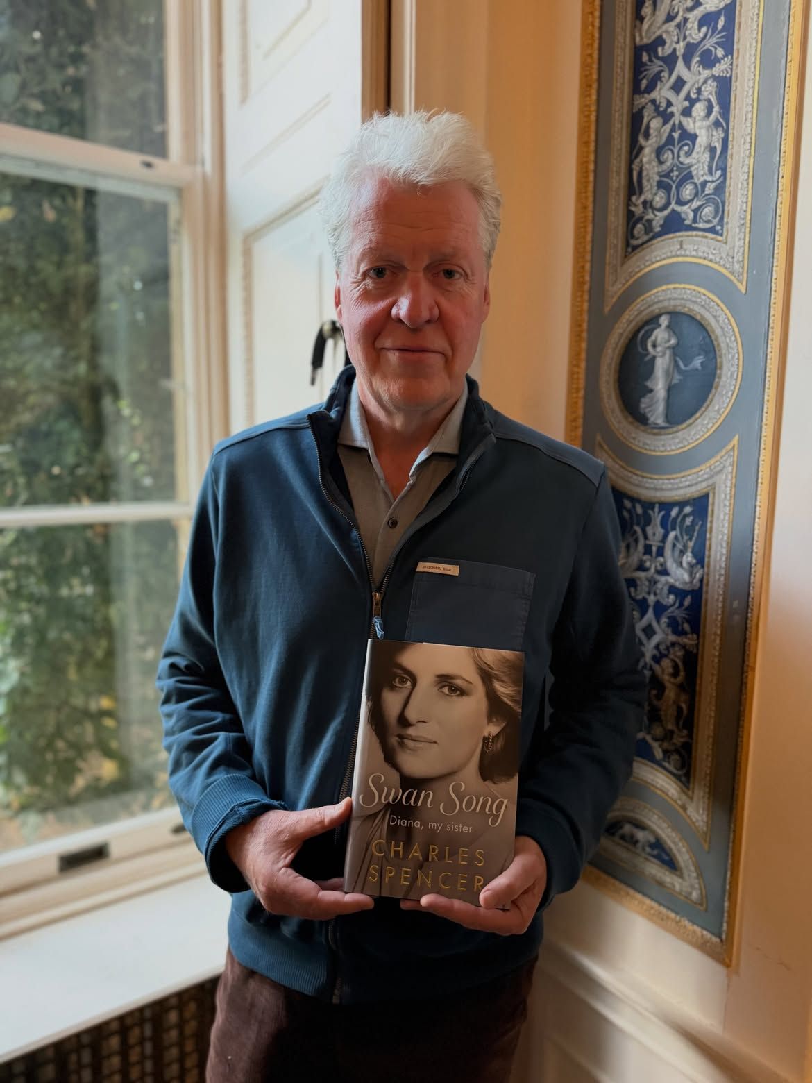 Diana hercegné öccse, Charles Spencer a hamarosan megjelenő könyvével