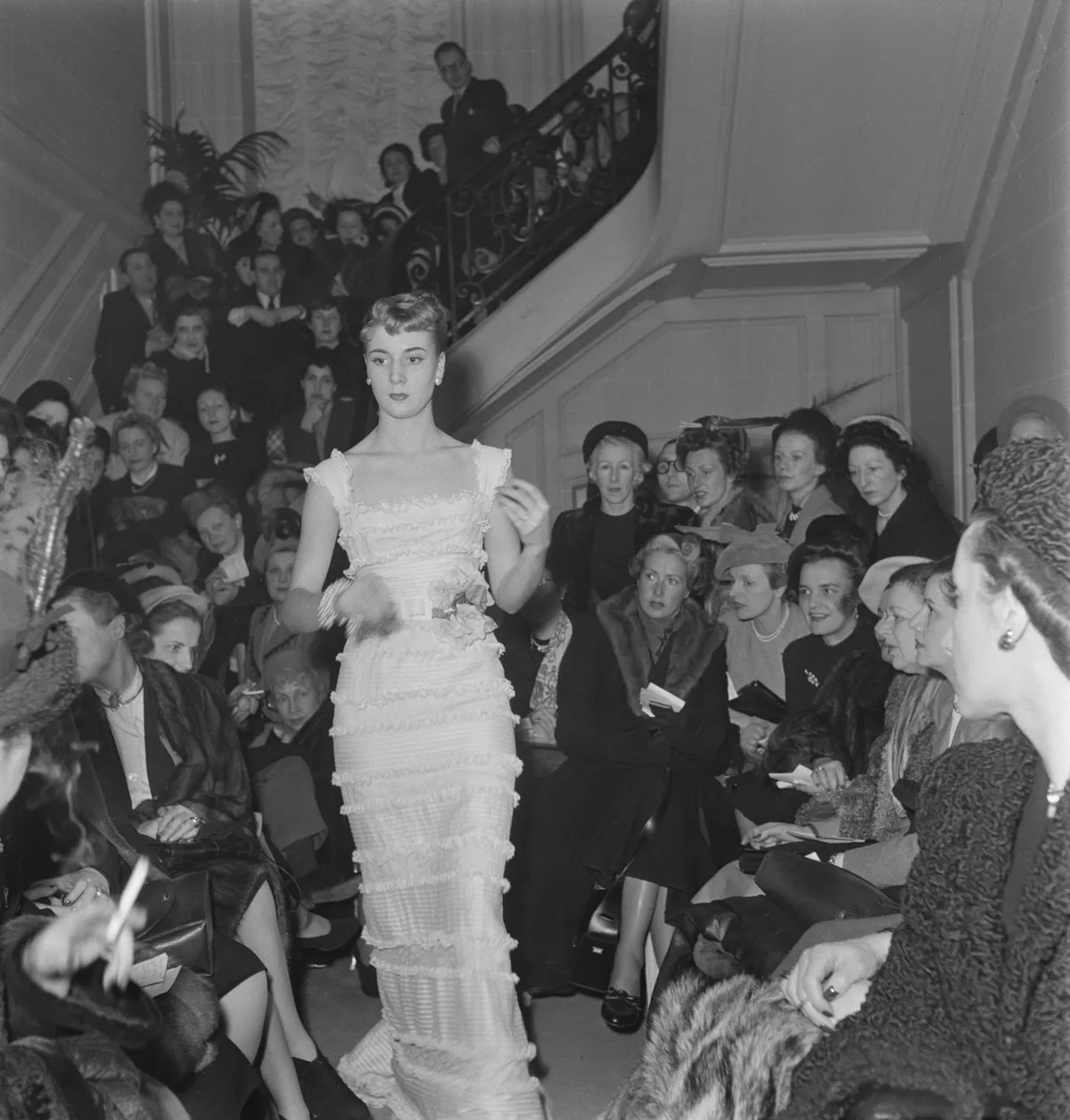 1948-as Christian Dior divatbemutató a Dior divatházban