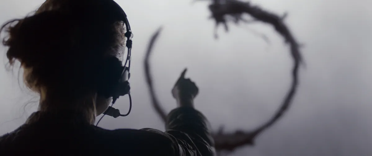 A film nyelvészeti, érzelmi és időfilozófiai gondolatkísérlet