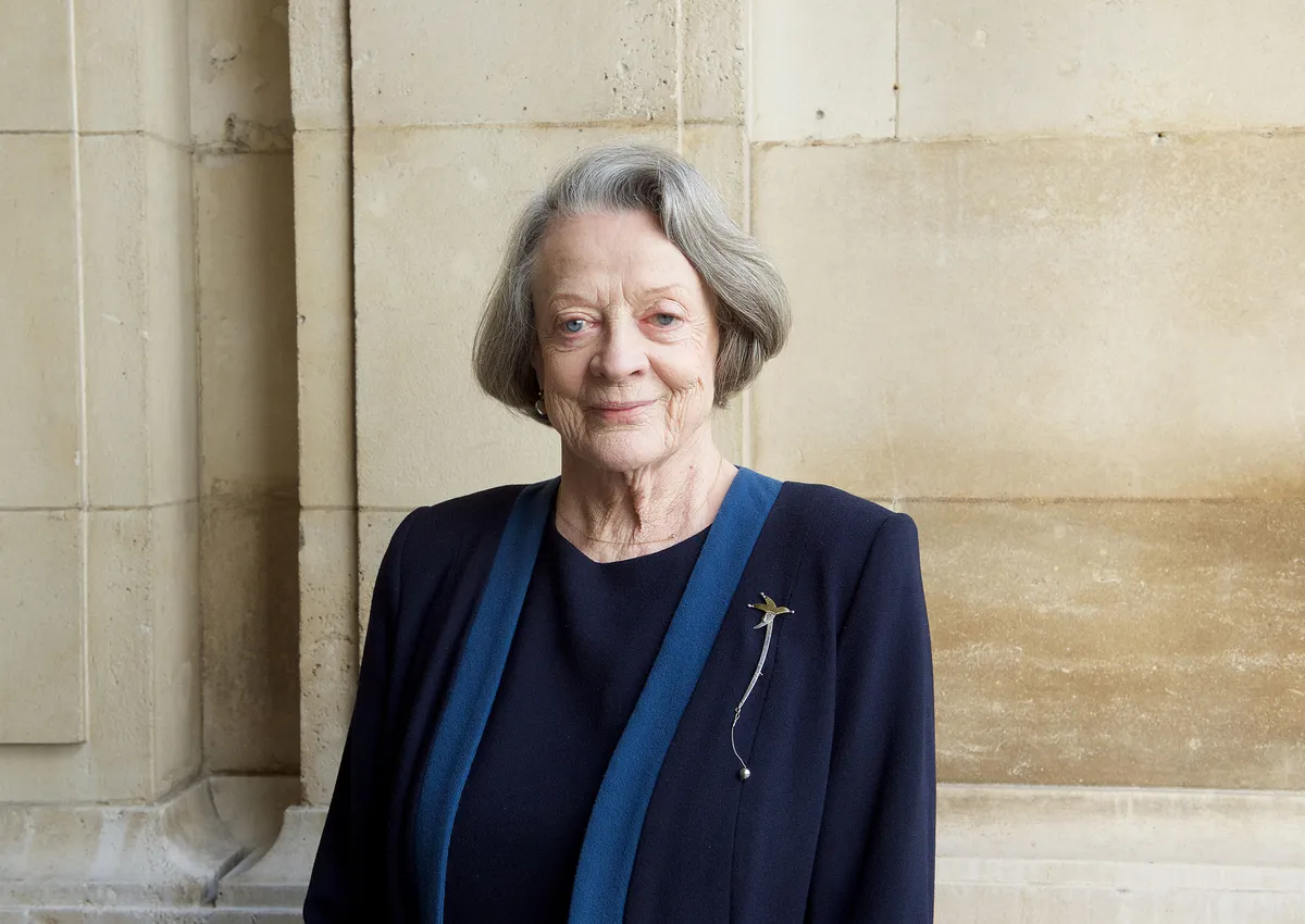 Dame Maggie Smith nem csak Hollywoodot hódította meg, a színésznőt lovaggá ütötte II. Erzsébet királynő