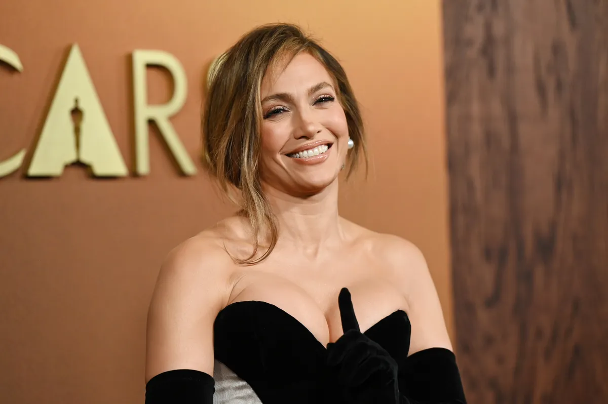 Jennifer Lopez videója nem aratott osztatlan sikert.