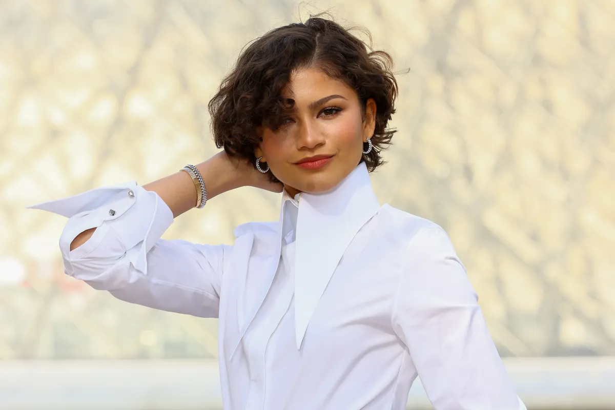 Zendaya fehérben