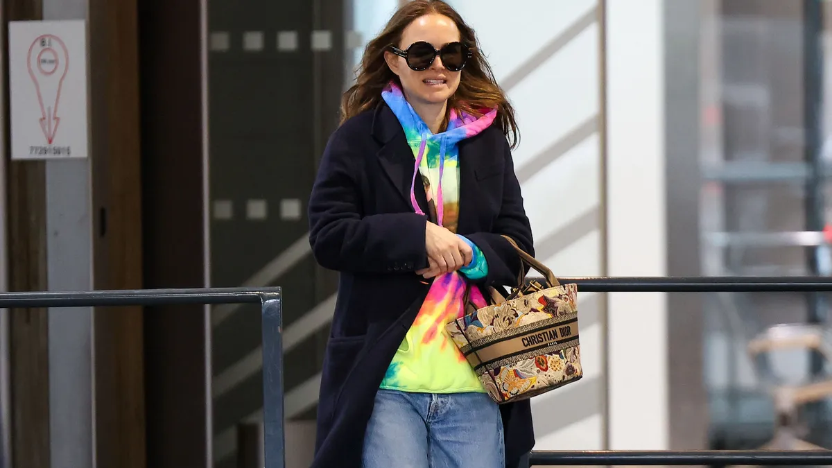 Leleplezték Hollywood titkos dohányos celebeit: pedig Natalie Portman valaha cigiellenes volt