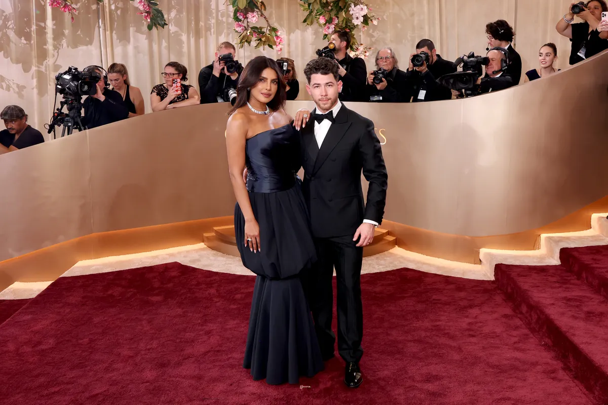 Nick Jonas és Priyanka Chopra a Golden Globe-on