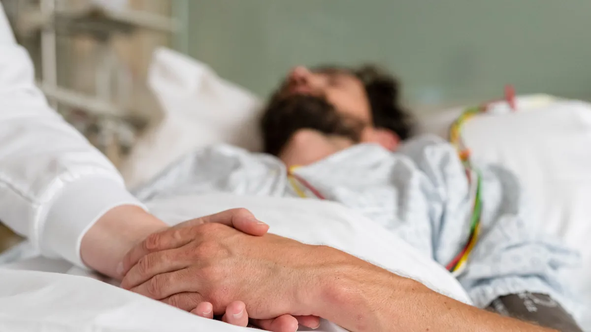 A halál előtt is hallhatjuk szeretteinket