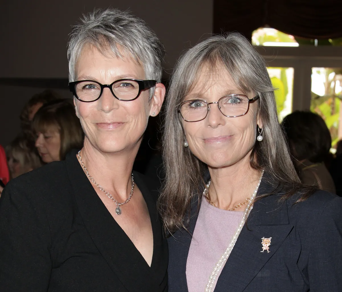 Jamie Lee Curtis és a nővére, Kelly Curtis nagyon szoros kapcsolatban álltak egymással