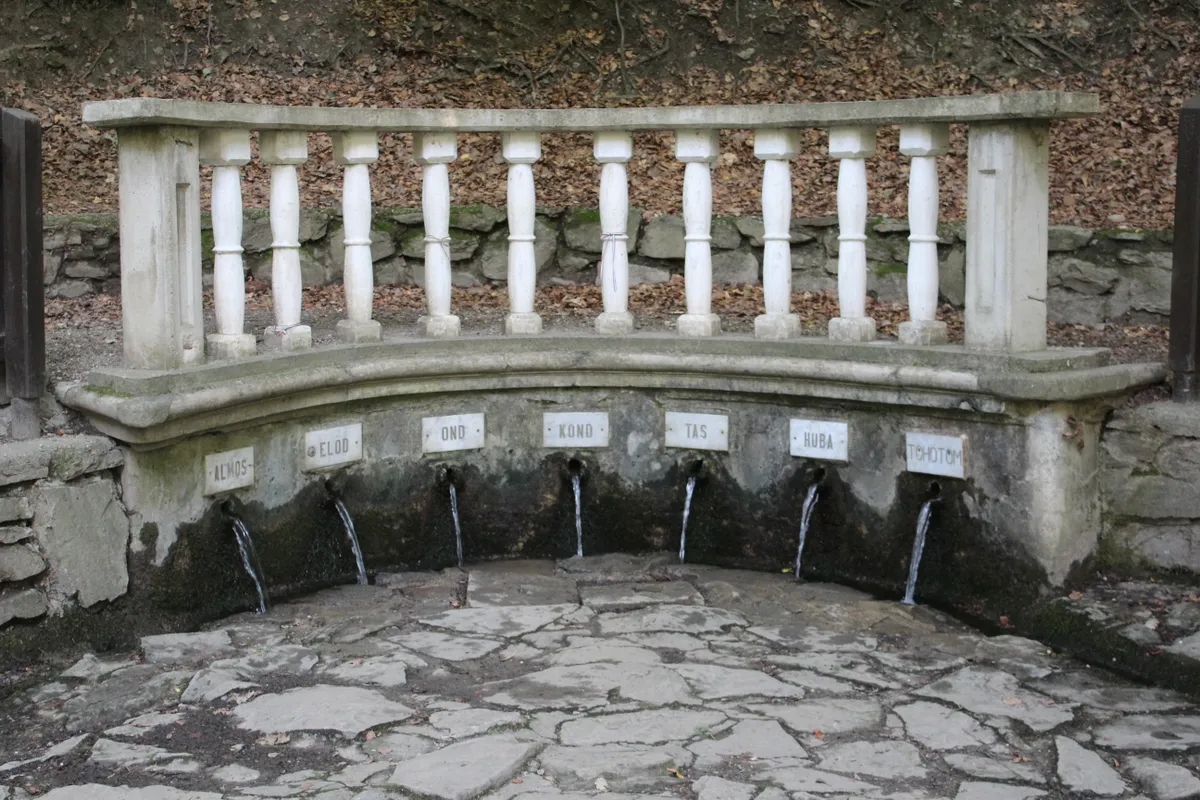 Hétforrás (Kőszegi-hegység, Magyarország).