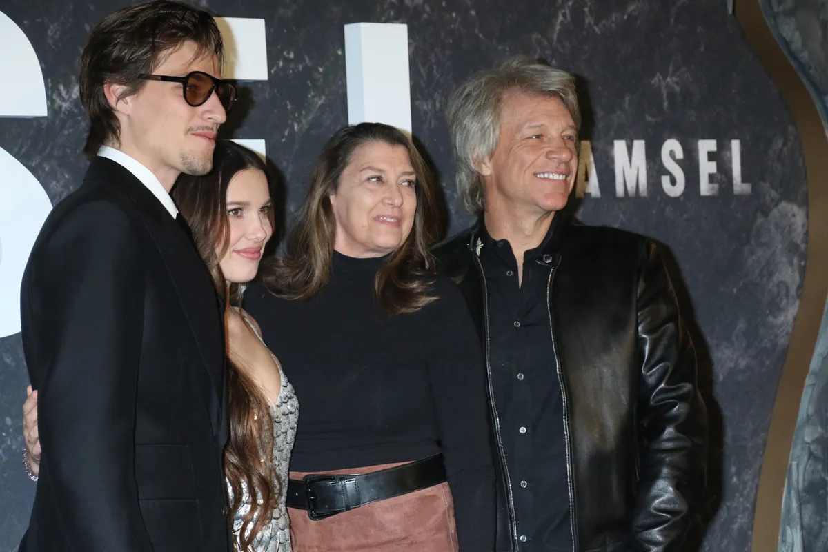 Millie Bobby Brown és Jake Bongiovi, Jon Bon Jovi és felesége, Dorothea Hurley