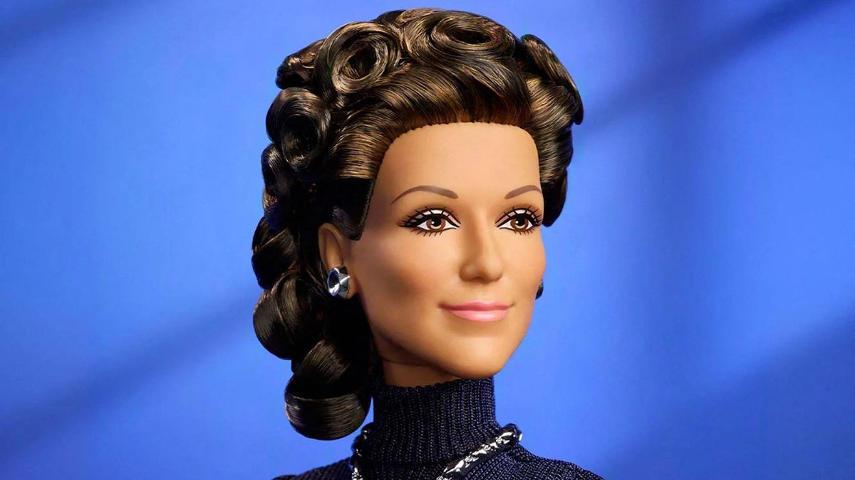 A készítők Céline Dion arcvonásait is lemásolták a babán.