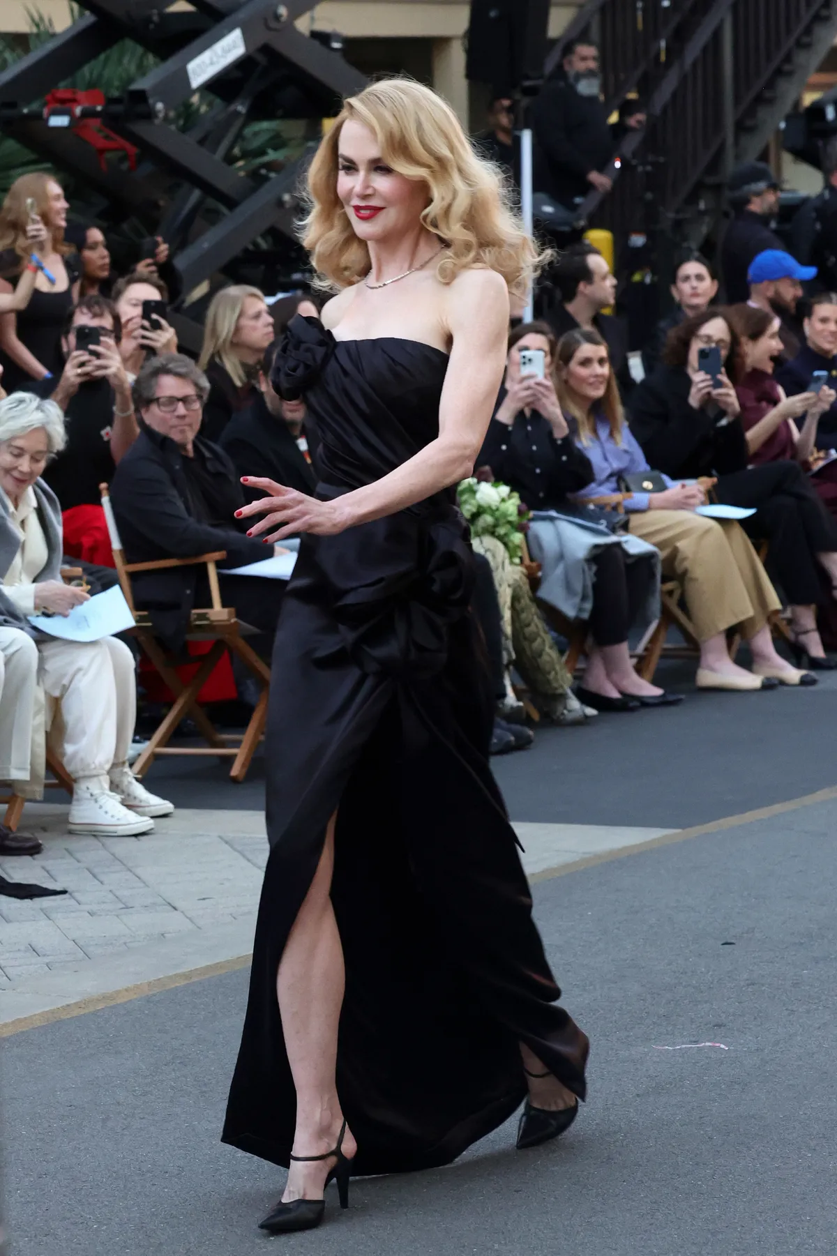Nicole Kidman a Vogue Worldön bosszúruhában nyűgözött le mindenkit
