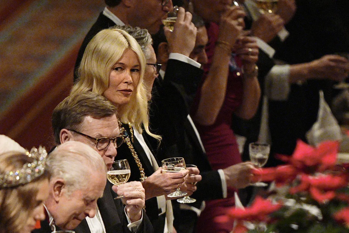 Claudia Schiffer is részt vett a windsori kastélyban a német elnök,&nbsp;Frank-Walter Steinmeier tiszteletére rendezett vacsorán.