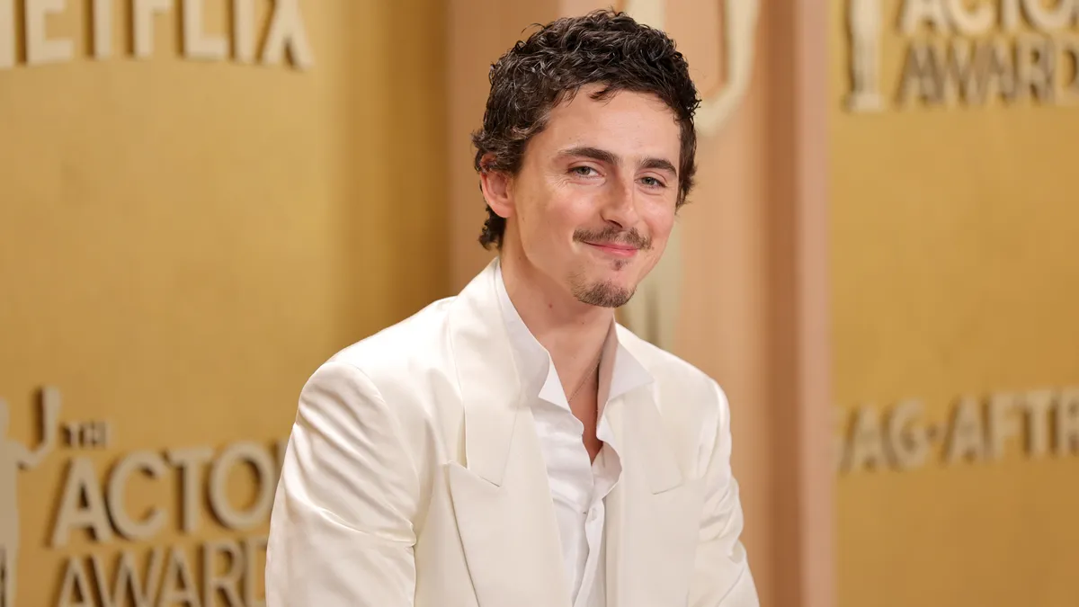 férfi stílustippek Timothée Chalamettől