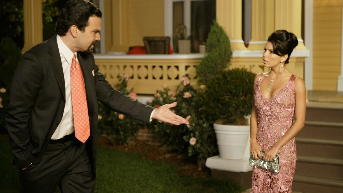 DESPERATE HOUSEWIVES