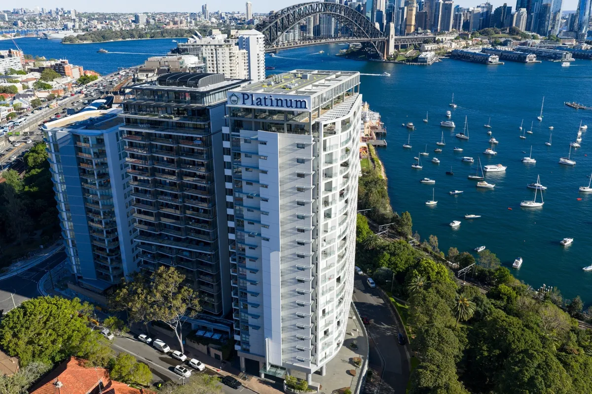 *EXCLUSIVE* Sydney, AUSTRALIA   As Hollywood reels from the headlines that she has filed for Divorce Nicole Kidman is now flying solo — and her Sydney Harbour empire is jaw-dropping. Inside the posh Latitude building at Milson's Point she now owns almost the top two floors after quietly amassed six apartments snapping up a second penthouse and multiple high-rise pads over the years. Her Sydney spread alone clocks $27.5 million in purchases — and all with a breath taking view of the Sydney's harbour skyline and now front and centre in the divorce drama.

BACKGRID USA 1 OCTOBER 2025,Image: 1042366463, License: Rights-managed, Restrictions: , Model Release: no, Pictured: Nicole Kidman, Keith Urban