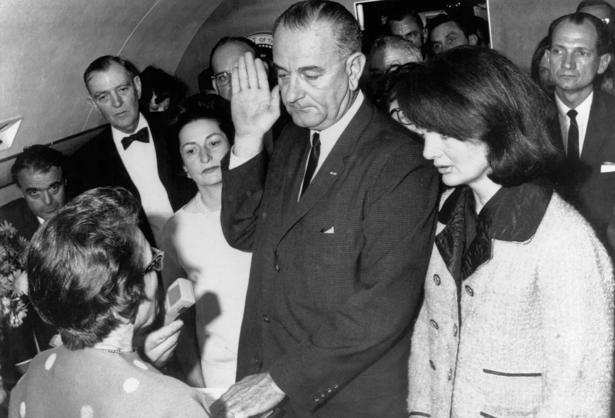 Jackie Kennedy az elnök özvegye