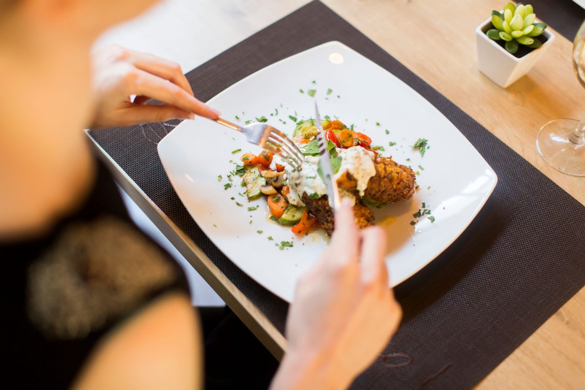 Nem mindegy a vacsora időpontja, meglepő időpontban érdemes elfogyasztani