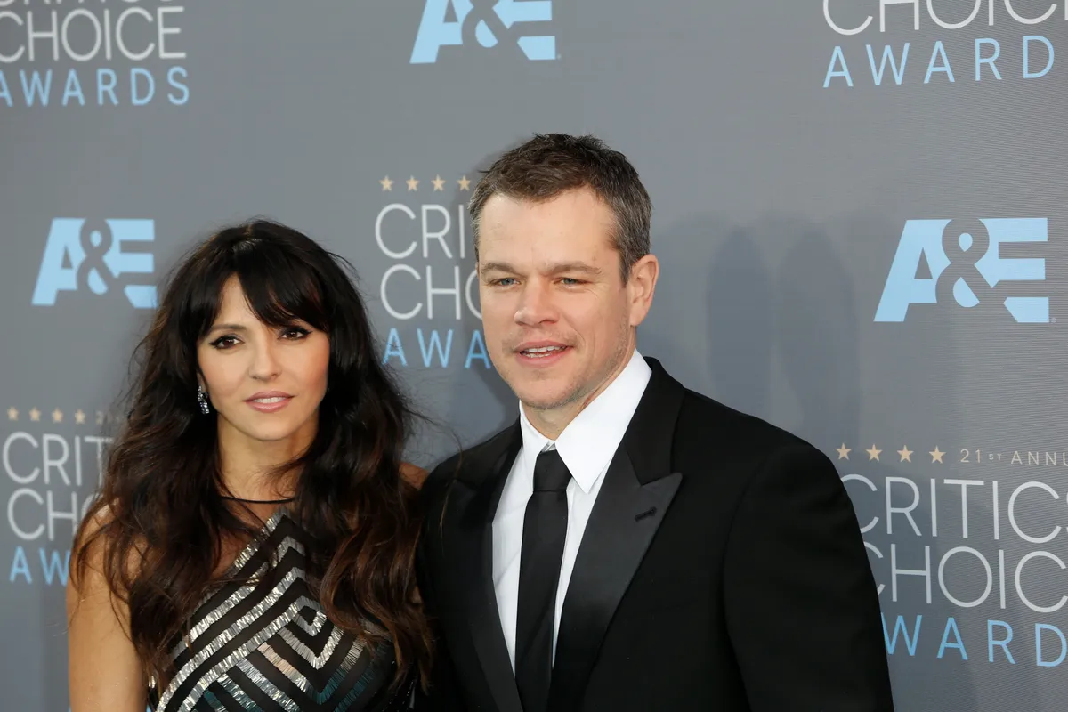 Actor Matt Damon and his wife Luciana Damon arrive at the 21st Annual Critics' Choice Awards at Barker Hangar at Santa Monica Airport in Los Angeles, USA, on 17 January 2016. Photo: Hubert Boesl/dpa | usage worldwide (Photo by Hubert Boesl/picture alliance via Getty Images)