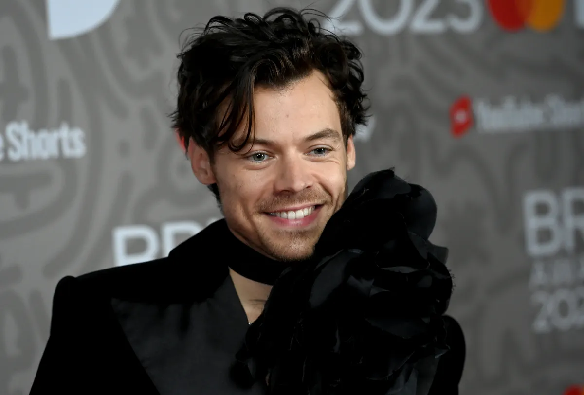 Harry Styles meglepetést okozott rajongóinak.