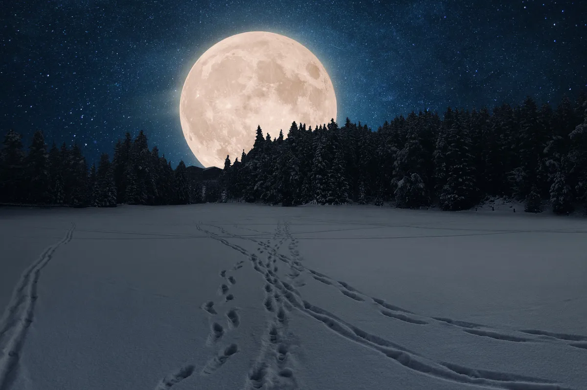 Pénteken szuperhold, a cold moon ragyog majd az égen.