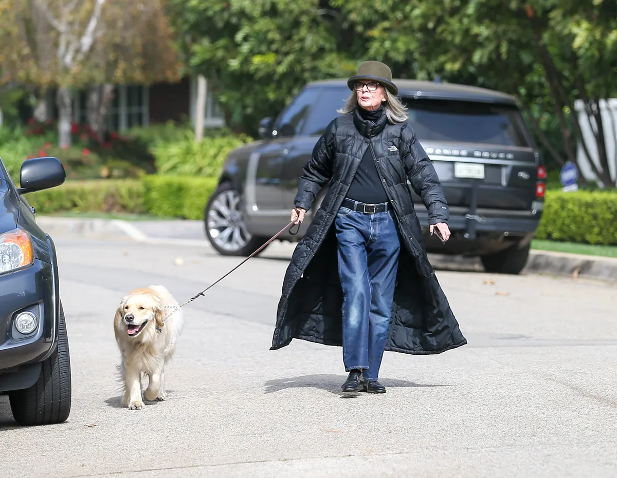  Diane Keaton mindennap hosszú sétákat tett Reggie-vel Brentwoodban 
