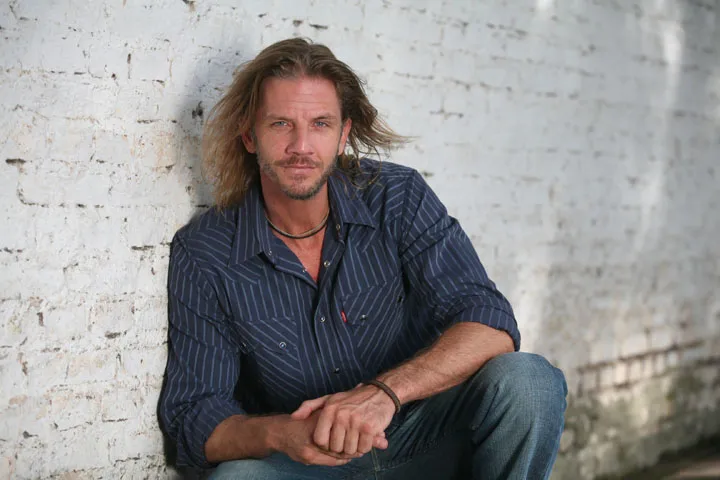 Feb 29, 2008 - Buenos Aires, Argentina - Argentinian Actor FACUNDO ARANA, poses during an interview in Buenos Aires, Argentina.