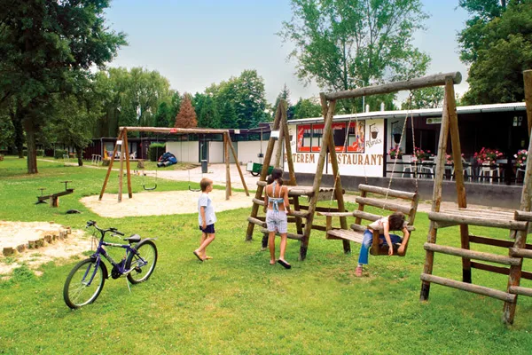 Forrás: balatontourist.hu Forrás: balatontourist.hu