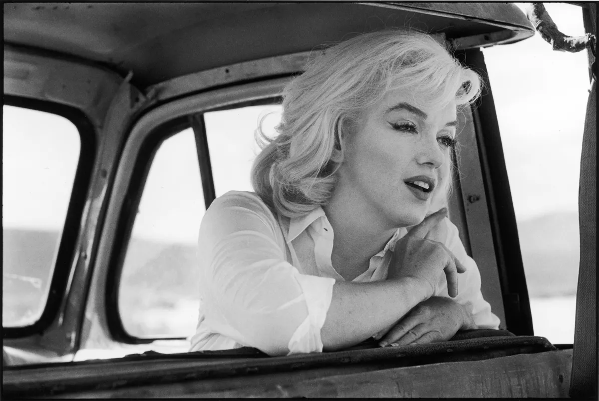 Marilyn Monroe három embertől köszönt el.