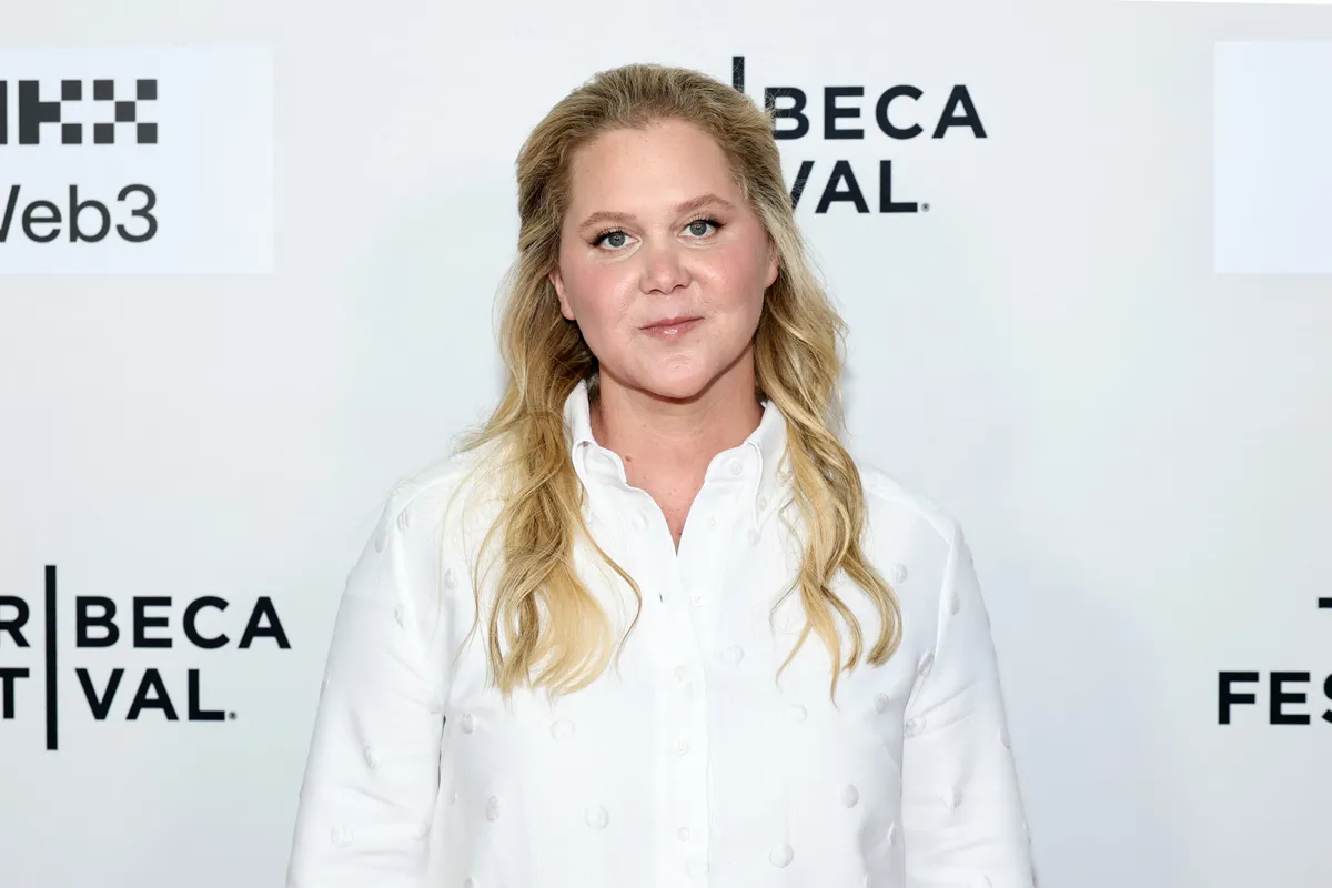 Amy Schumer gerincműtéten esett át