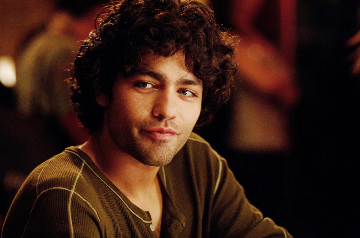 Az ördög Pradát visel sármos sztárja, Adrian Grenier nem lesz benne a film második részében