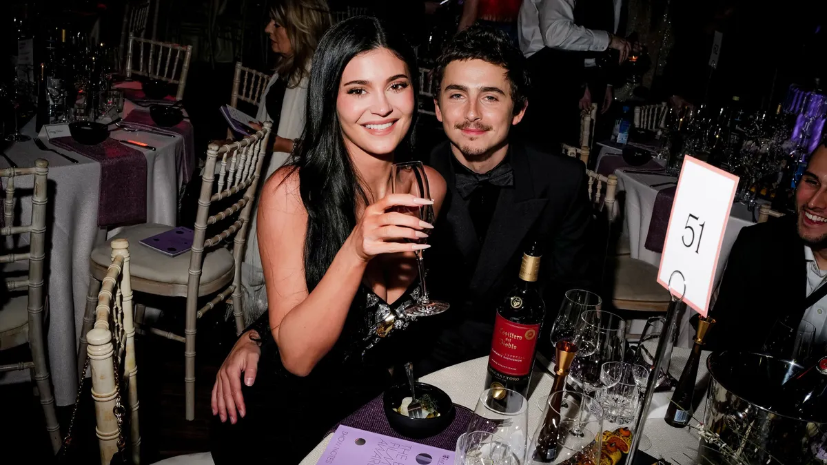 Kylie Jenner és Timothée Chalamet 100 milliós házassági szerződést kötött