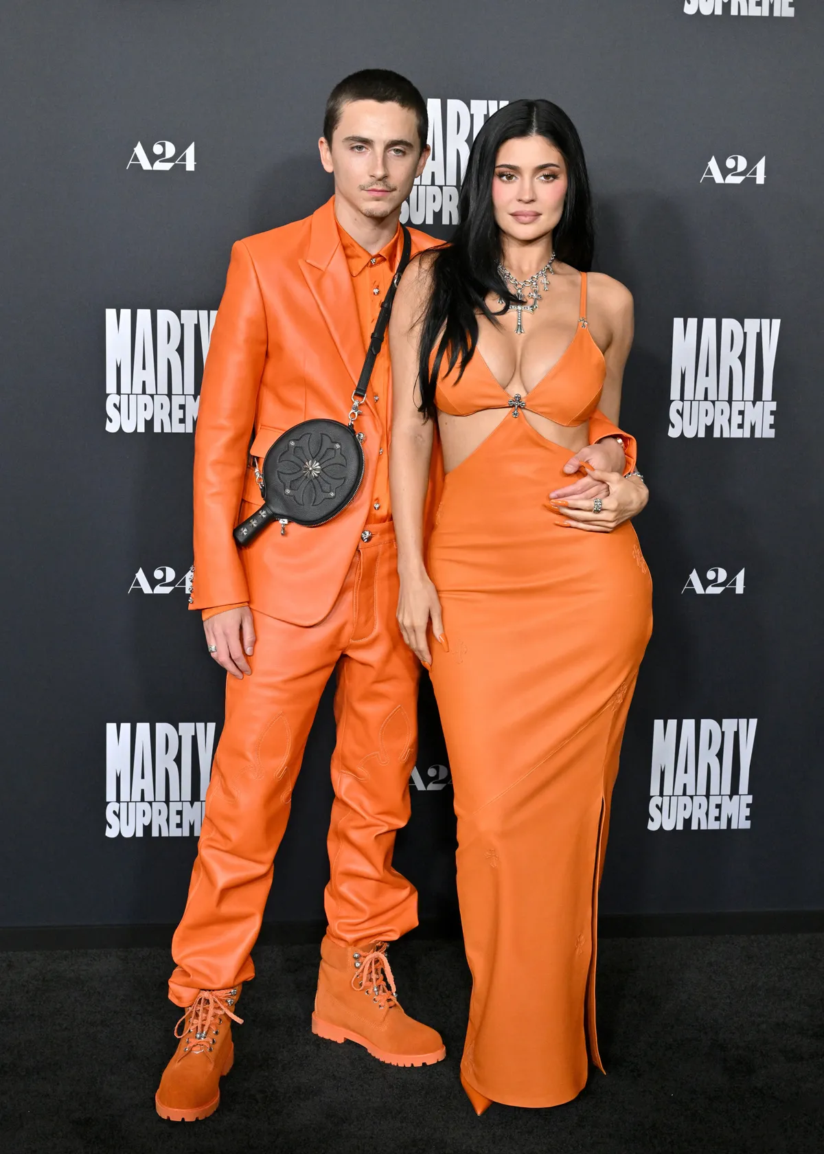 Timothée Chalamet és Kylie Jenner a Marty Supreme című film Los Angeles-i premierjén.