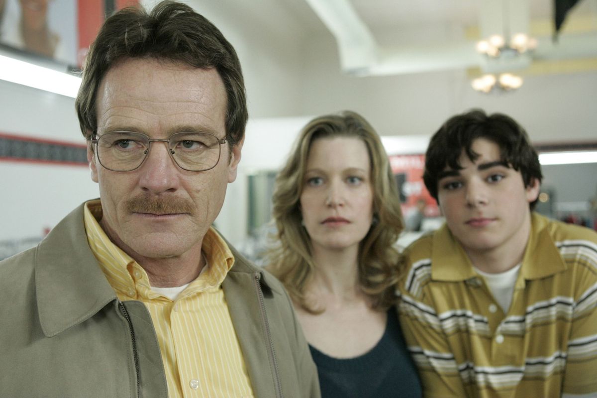 Bryan Cranston, Anna Gunn és RJ Mitte a Breaking Bad című sorozatban.